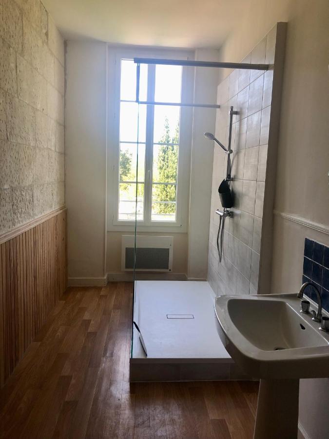 La Maison Du Port Mortagne-sur-Gironde Екстериор снимка